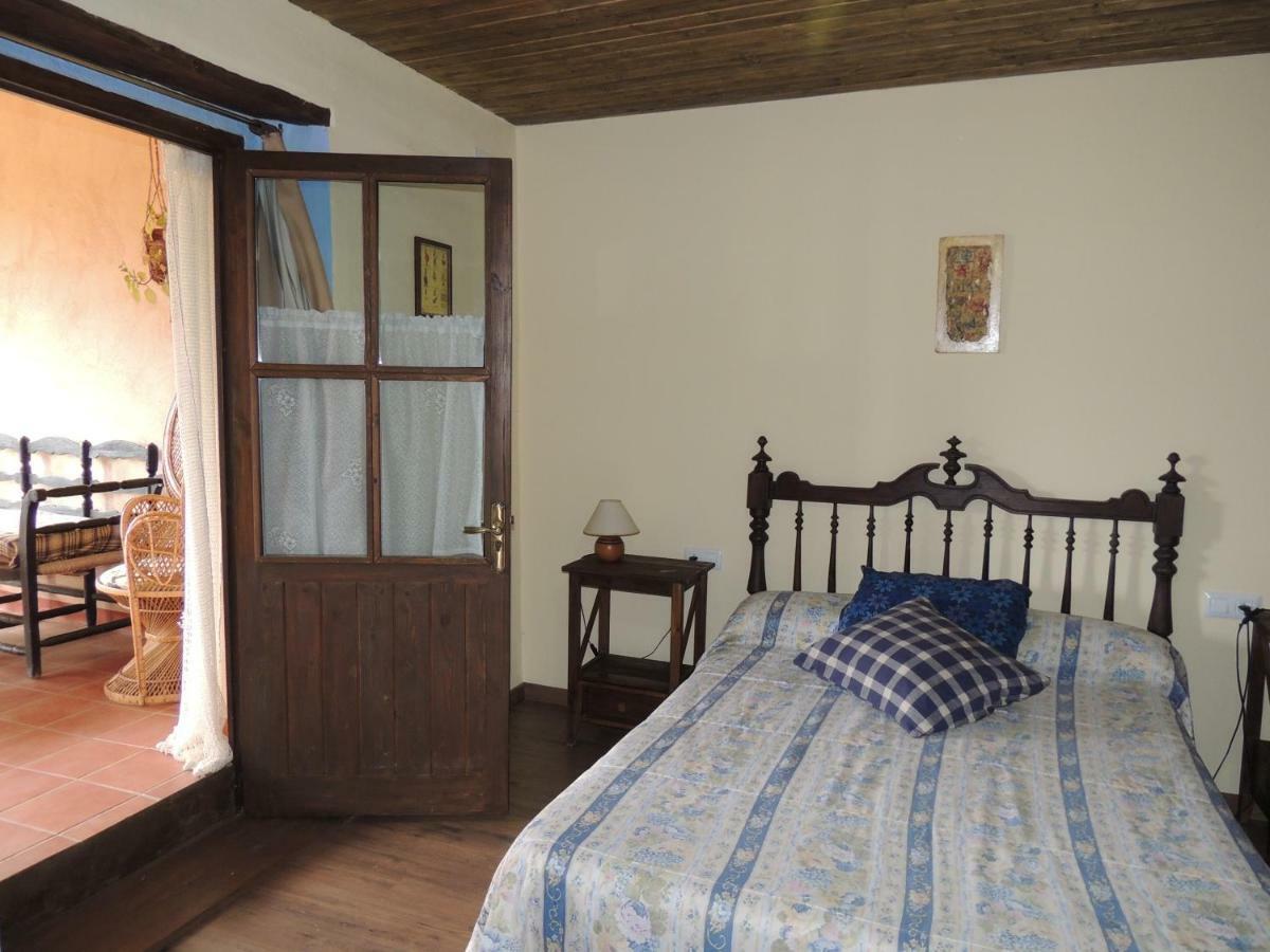 El Moli D'En Sola-Allotjaments Rurals La Vall de Bianya Exteriör bild