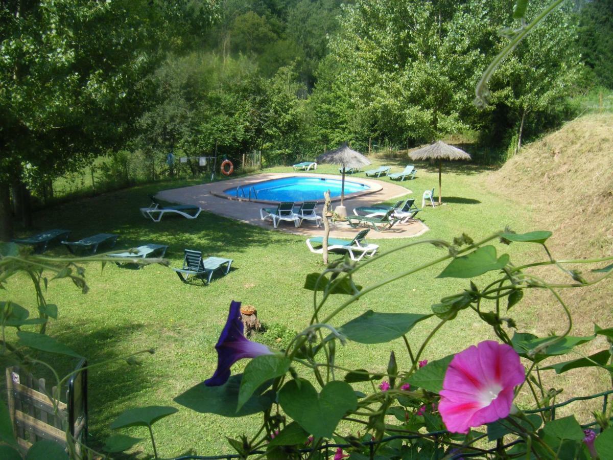 El Moli D'En Sola-Allotjaments Rurals La Vall de Bianya Exteriör bild